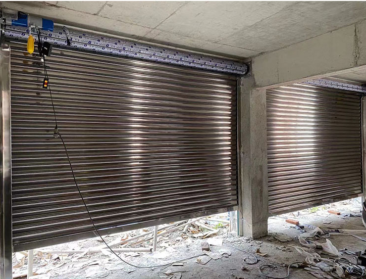 不銹鋼卷簾門(mén)